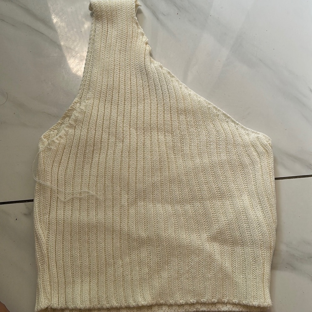 Woolen handmade vest